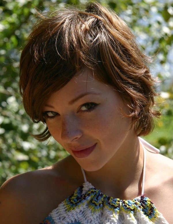 Анжела, 18 лет, 1 размер груди